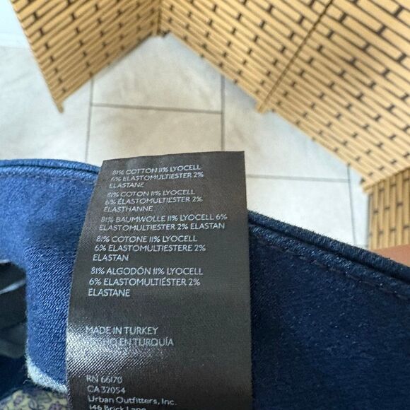 Pilcro Wide Leg Jeans Size 22W - Picture 8 of 8